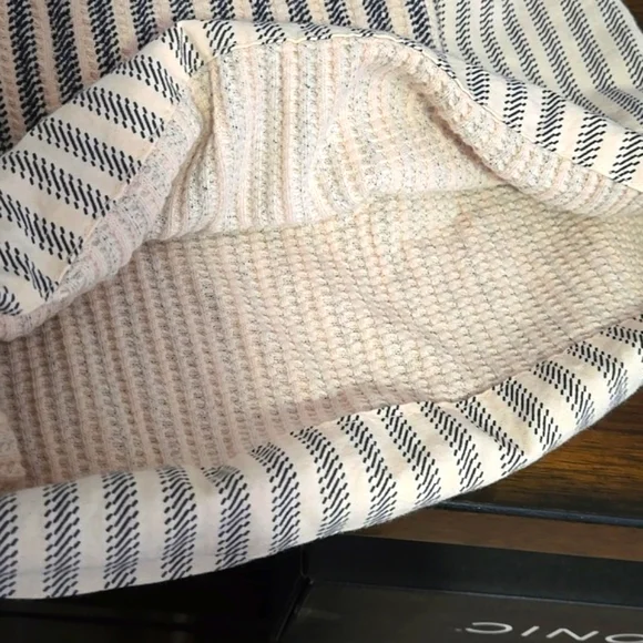 FP ONE Harriet Striped Shorts Sz Large Cuffs Pockets Boho Chic - Picture 14 of 15